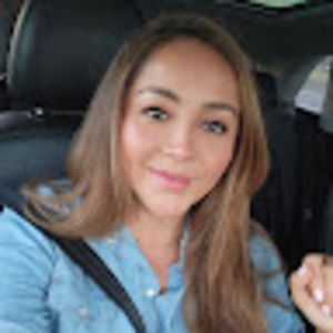 Meet your Posher, Lina